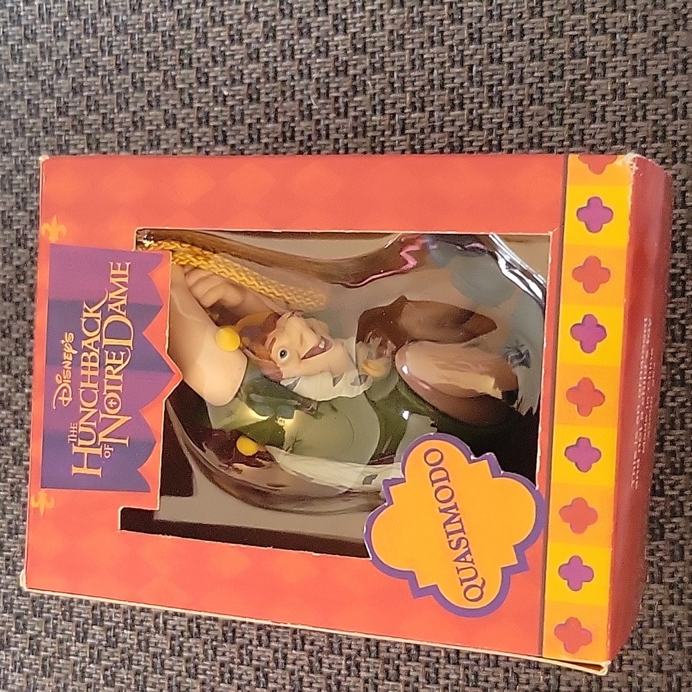 #1 Disney Grolier Collectibles Ornament.  Hunchback of Notre Dame. 1996